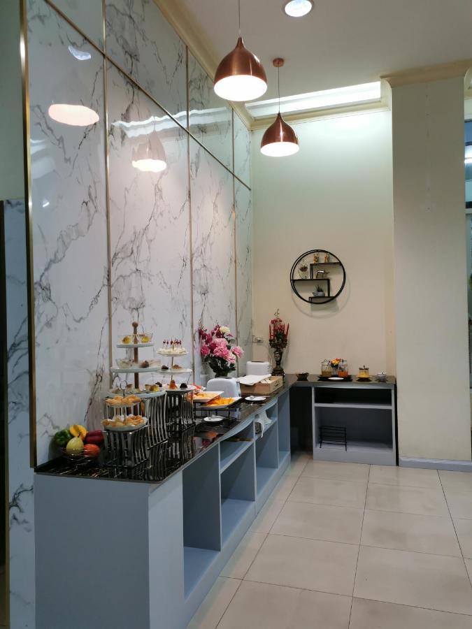 Morakot Twin Chumphon Hotell Eksteriør bilde