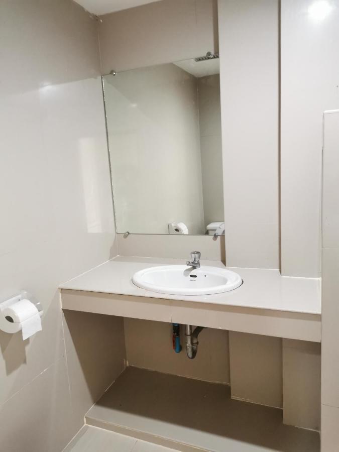 Morakot Twin Chumphon Hotell Eksteriør bilde