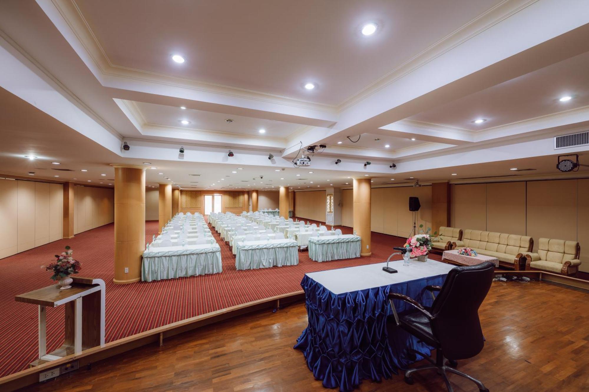 Morakot Twin Chumphon Hotell Eksteriør bilde