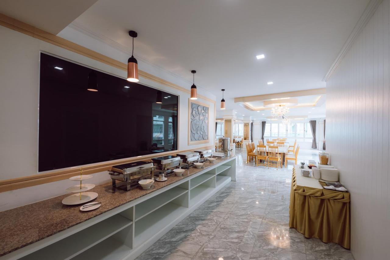 Morakot Twin Chumphon Hotell Eksteriør bilde