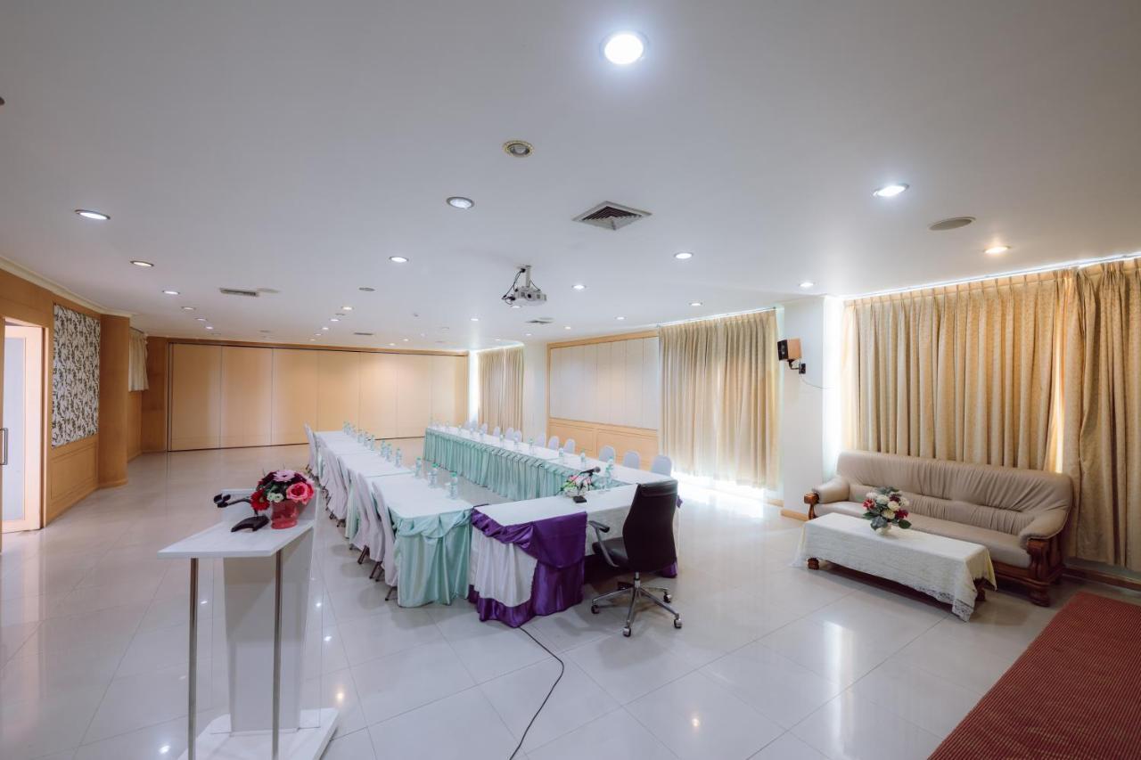 Morakot Twin Chumphon Hotell Eksteriør bilde